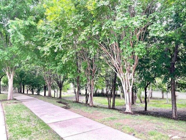 Troutt Dr, Carrollton, Home For Rent in Plano - Image 1