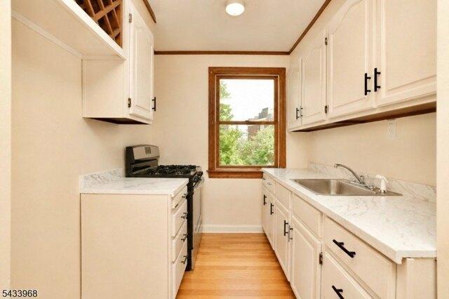 N Carpenter Ter Apt R, Belleville, Home For Rent in Passaic - Image 1