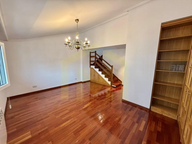 DUPLEX VENTA 2 DORMITORIOS en Oviedo - Imagen 1