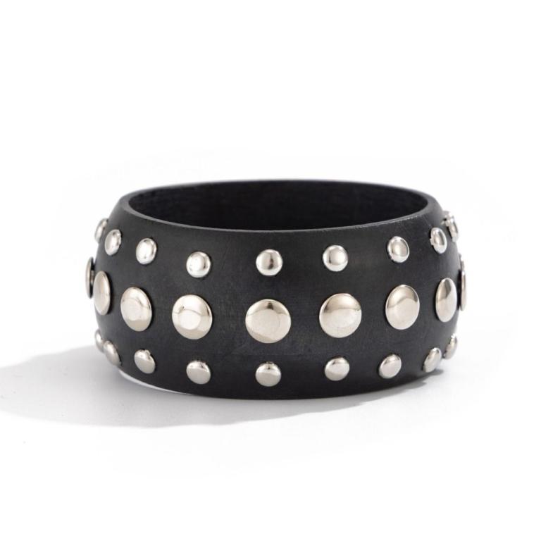 CROSSTRADE Rivet Bracelet, Bohemian Vintage Chunky Bangle, … in Ipoh - Image 1