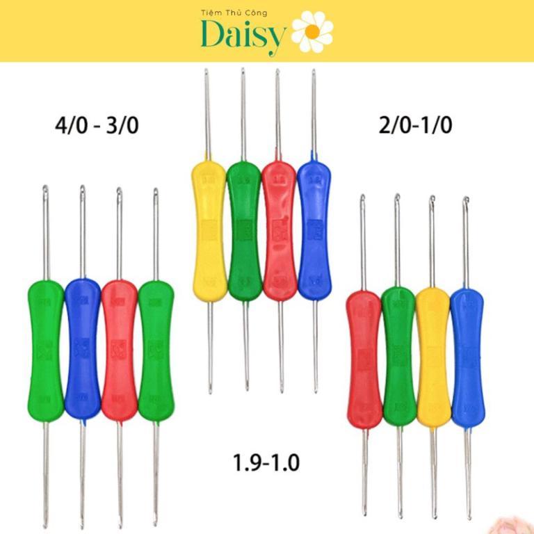 2-Headed Plastic Handle Crochet Needle (Random Color) in Kota Kinabalu - Image 1