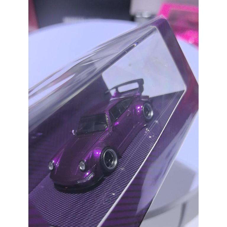 FLAME 1: 64 Porsche RWB Modified Version, Purple Carbon … in Kajang - Image 1