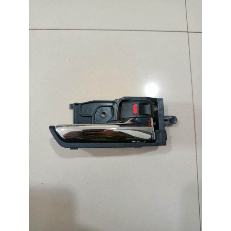 ORIGINAL 2022 AVANZA FACELIFT INSIDE DOOR HANDLE in Kajang - Image 1