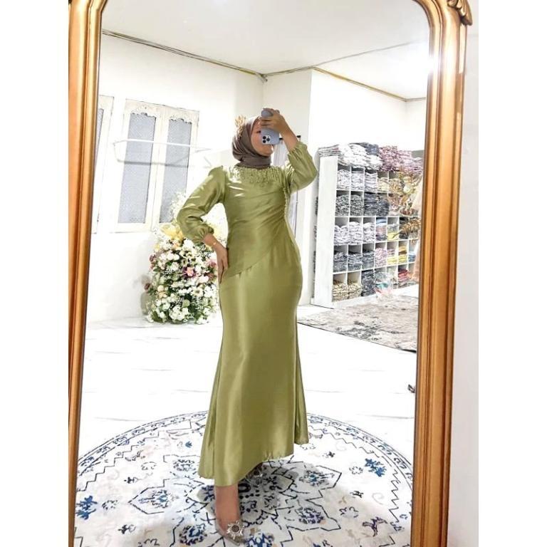 VINA DRESS - VIRAL WEDDING DRESS, MODERN PARTY DRESS, … in Kajang - Image 1
