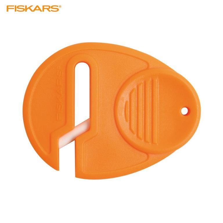Fiskars SewSharp Restorer (Scissors Sharpener) in Taman Johor Jaya - Image 1