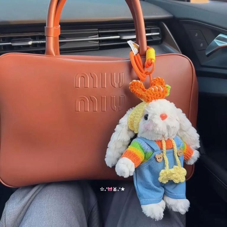 [Lusi Same Style] New Style Cute Rabbit Bonnie Rabbit … in Taman Johor Jaya - Image 1