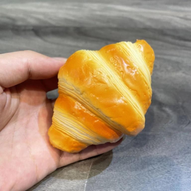 PIXELGLOW Croissant Squishy Toy, Slow Rising Hand Relax … in George Town - Image 1