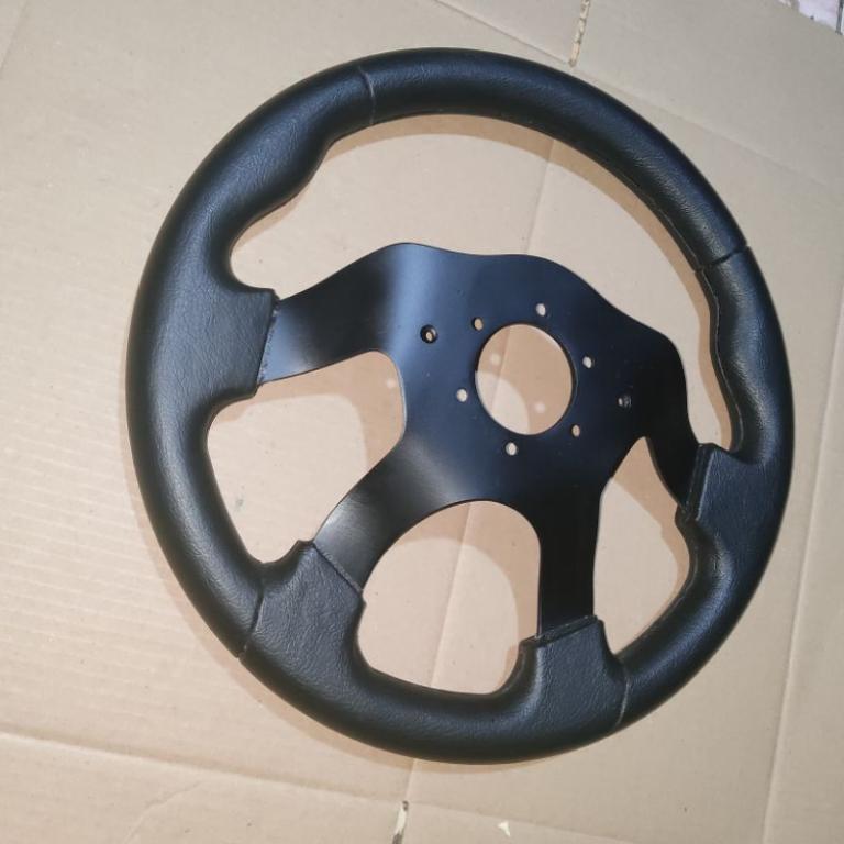 15-inch RACING steering wheel, FULL black in Mandai - Image 1