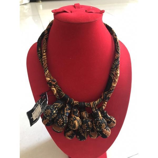 New BATIK Necklace in Kuala Lumpur - Image 1