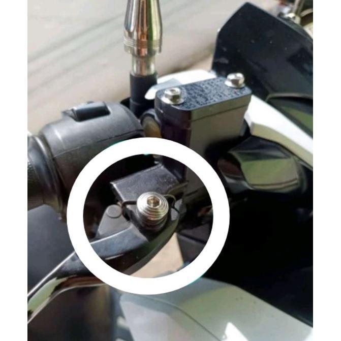 SPIRAL RIGHT BRAKE HANDLE BOLT HONDA in Kuala Lumpur - Image 1