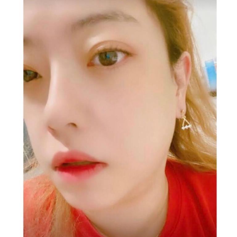Little Cute/Triangle Rhinestone Earrings (Pin Type) in Batu Feringgi - Image 1