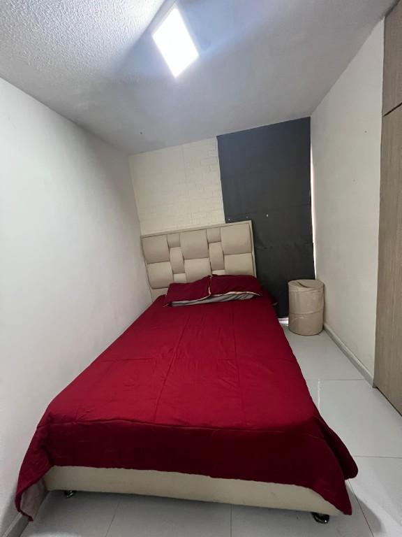 APARTAMENTO EN VENTA EN C.R. PUERTO GUAICA en Lecherías - Imagen 3