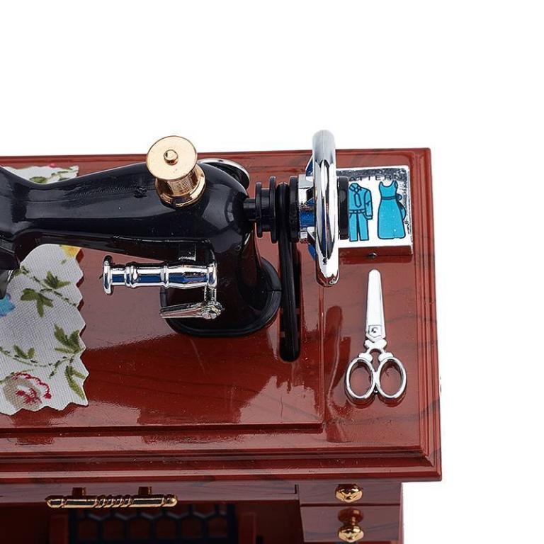 [rangevoyage2] Sewing Machine Music Box Retro Sewing … in Malaysia - Image 1