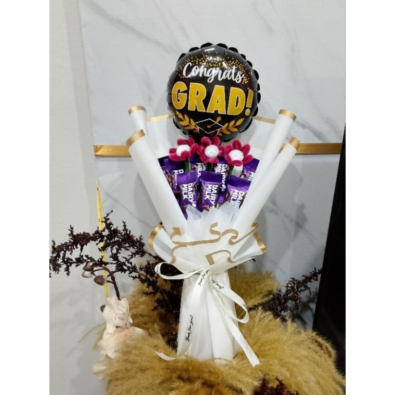 Mini Graduation Bouquet in Malaysia - Image 1