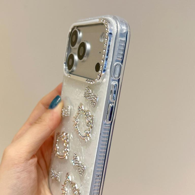 Shell Pattern Sparkling Diamond Cat Suitable for iPhone … in Sembawang - Image 1