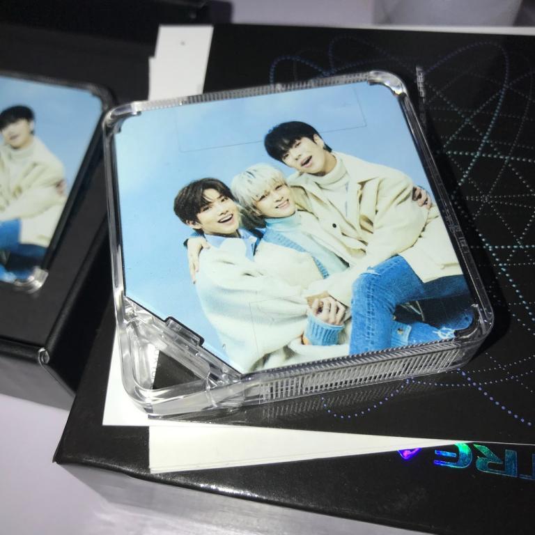 TREASURE EFFECT OFFICIAL PHOTOCARD POSTCARD in Taman Johor Jaya - Image 1