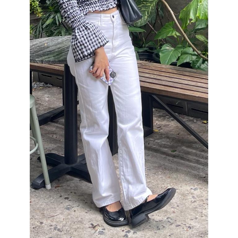 Mid-Rise Straight-Leg Jeans-White in Malacca Town - Image 1
