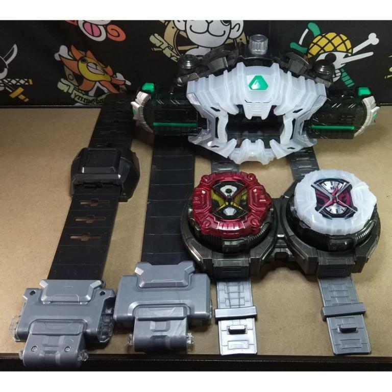 DX Ziku Driver and DX Geiz Ridewatch with holder set in Petaling Jaya - Image 1