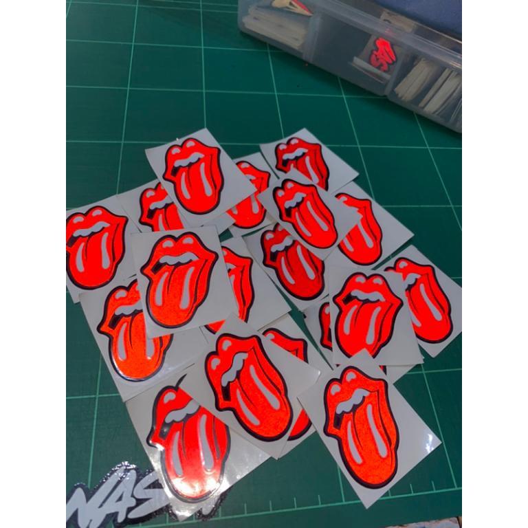 Rolling Stones Reflect in Donggongon - Image 1