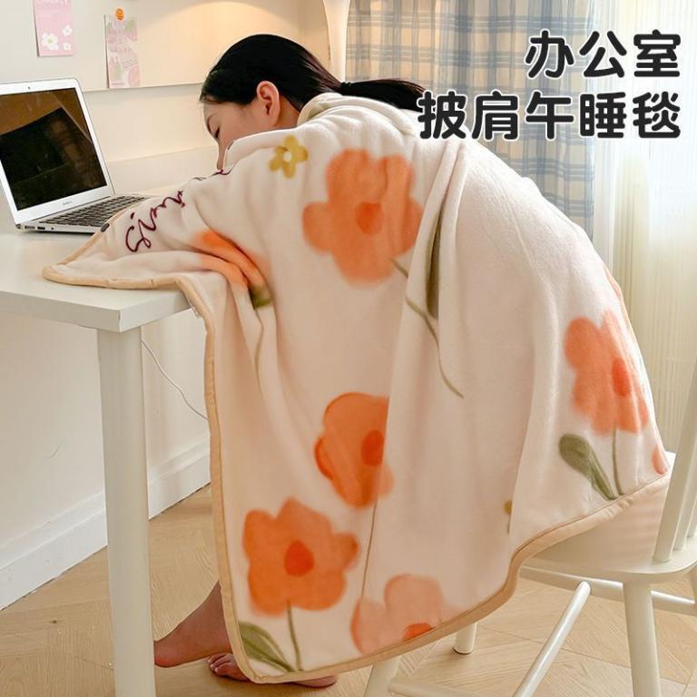 Office Nap Blanket Coral Fleece Cover Small Quilt Lunch … in Geylang - Image 1