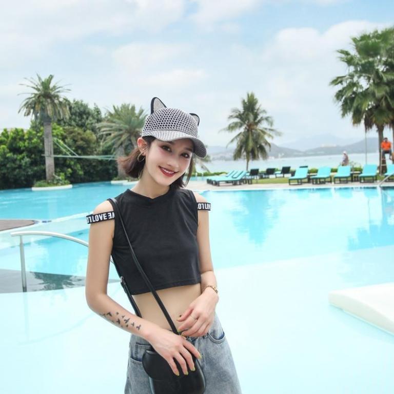 Summer thin sun protection baseball cap gray Rhinestone … in Woodlands - Image 1