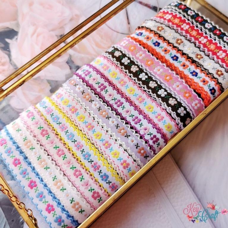 Lace Embroidery Ribbon Lace Ribbon with small flowers … in Mandai - Image 1