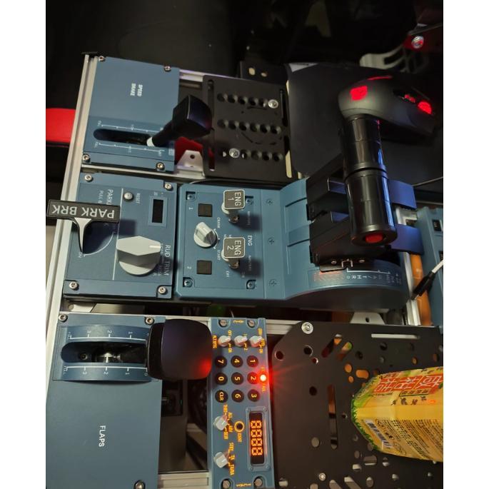 WINWING 32 TCAS/ATC Panel Simulation Flight Central Cockpit … in Novena - Image 1