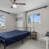 NEWLY RENOVATED HOME | MINUTES TO HOSPITALS & SHOPPING | … in Lexington - Image 1
