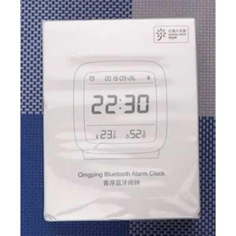 Smart Alarm Clock Bluetooth Temperature Table Clock in Mandai - Image 1