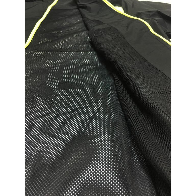 SOFO Jacket Windbreaker Windproof Net Men Jacket/Windproof … in Bukit Batok - Image 1