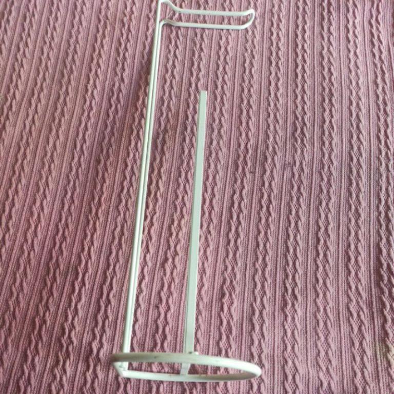 Metal Long Kitchen Tissue Holder in Mandai - Image 1