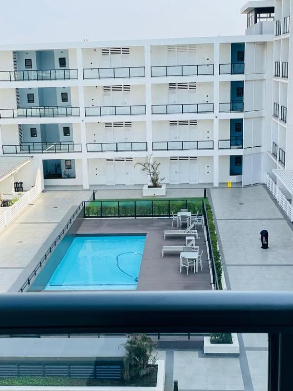 Apartment / Flat 1054-ref-3886 for Rent in Umhlanga Ridge, … in Durban - Image 1