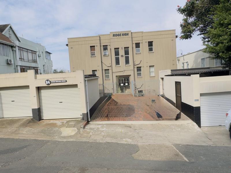 Apartment / Flat 1054-ref-3879 for Sale in Musgrave, Durban in Pinetown - Image 1