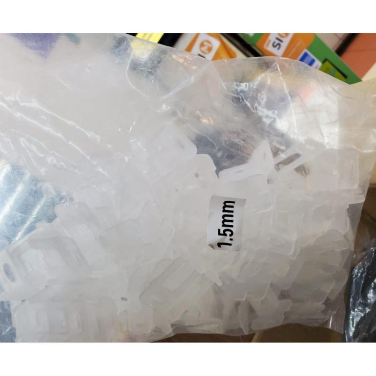 Proster D Type Tile Leveling System | 100 Wedges, 100 Clips … in Bukit Batok - Image 1