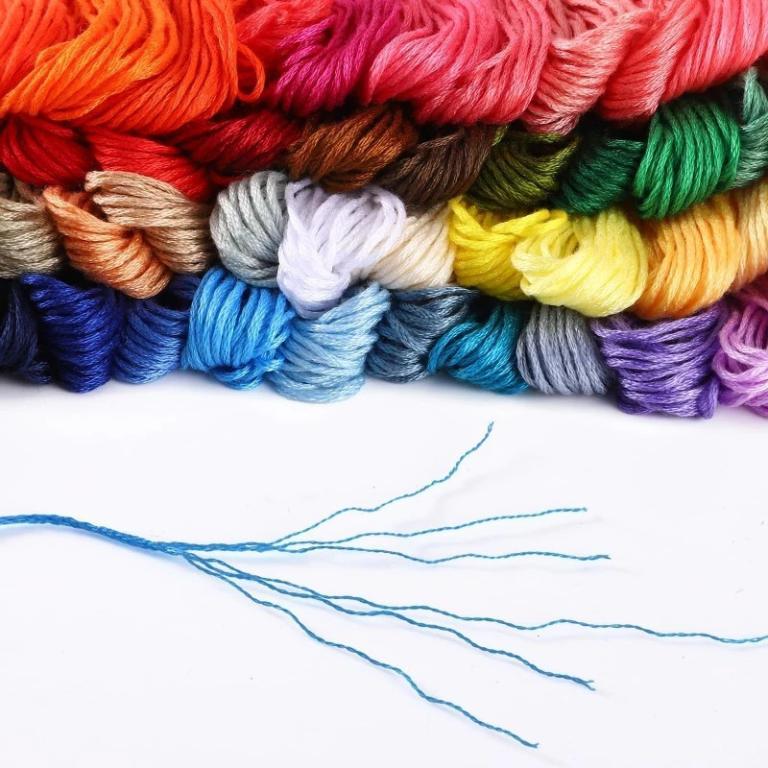 50 Colors Imported Embroidery Thread Package Embroidery Thread in North-Eastern Islands - Image 1