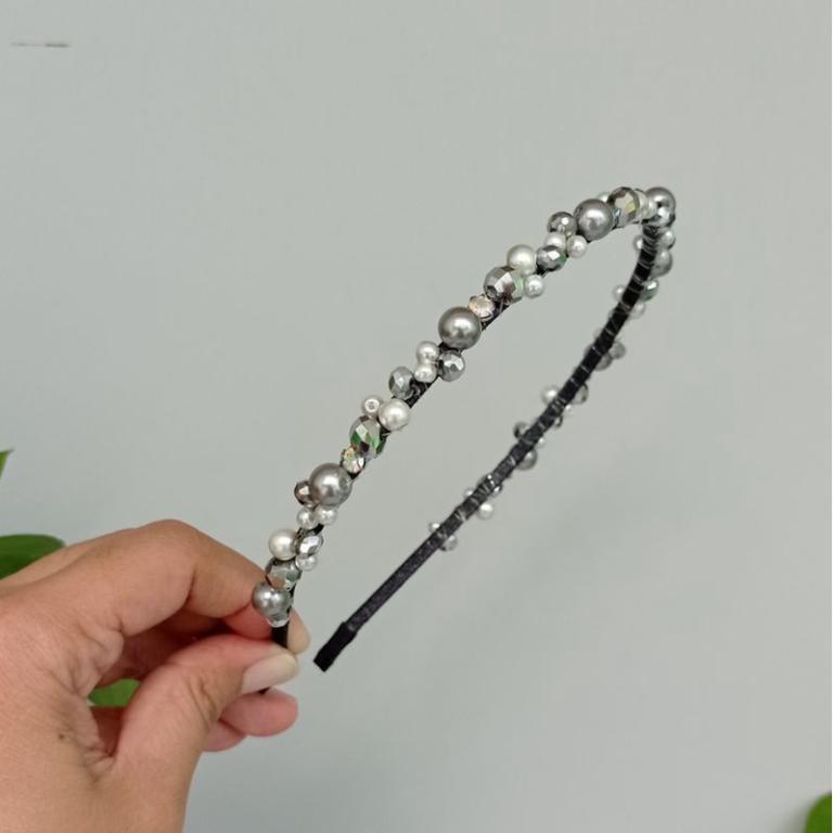 Addara - Rhaenyra Headband in North-Eastern Islands - Image 1