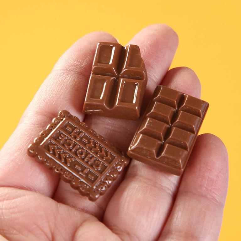 10Pcs/pack Simulation Chocolate Resin Flatbacks Accessories … in Woodlands - Image 1