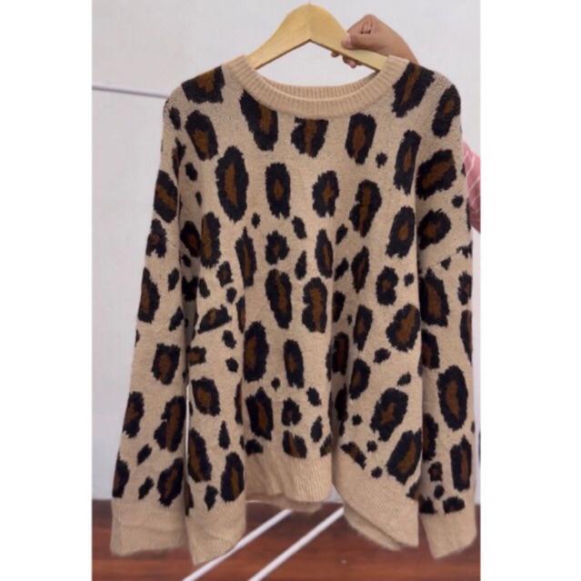 Leopard Sweater in North-Eastern Islands - Image 1