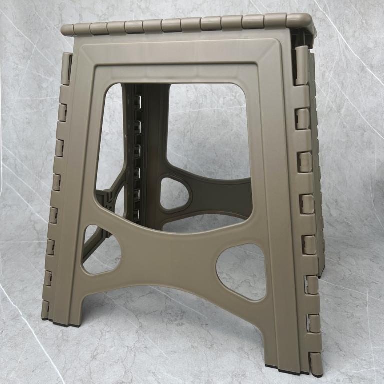 (Local) Tenma Foldable Collapsible Step Stool Chair For … in Sembawang - Image 1