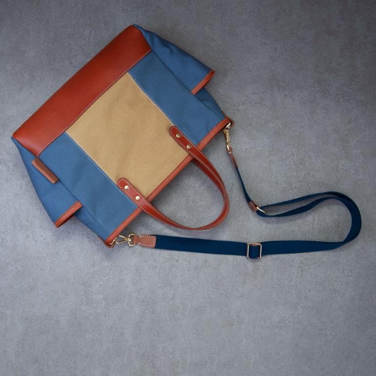 Be Two-Canvas Bag Tote Handbag Design Style Made In Taiwan in Sembawang - Image 1
