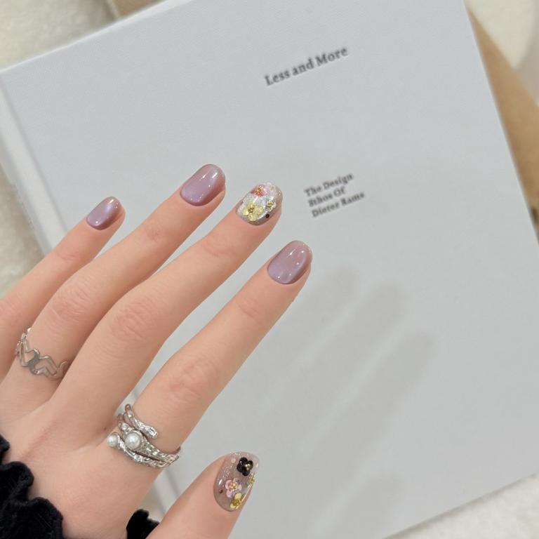 Press on nails handmade [Purple Rhyme Flower Language] … in Mandai - Image 1