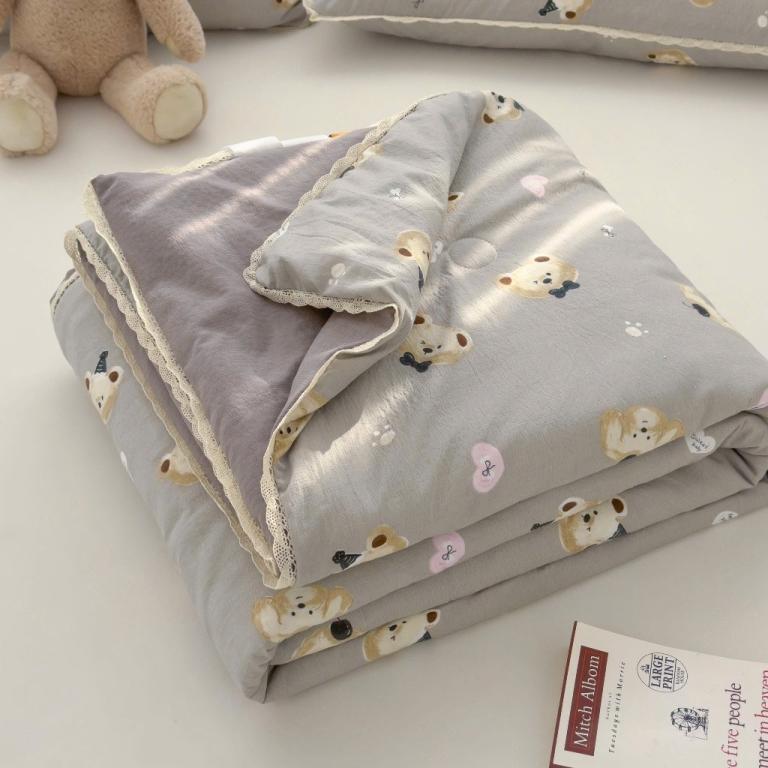 Icy Cotton Summer Quilt – Light & Cool, Charming Like a Muse in Pasir Ris - Image 1