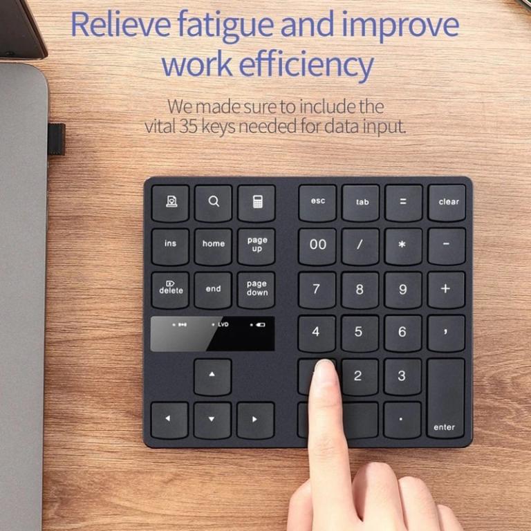 2.4G Wireless Numeric Keyboard 2.4G Wireless Numeric Keypad in Bishan - Image 1