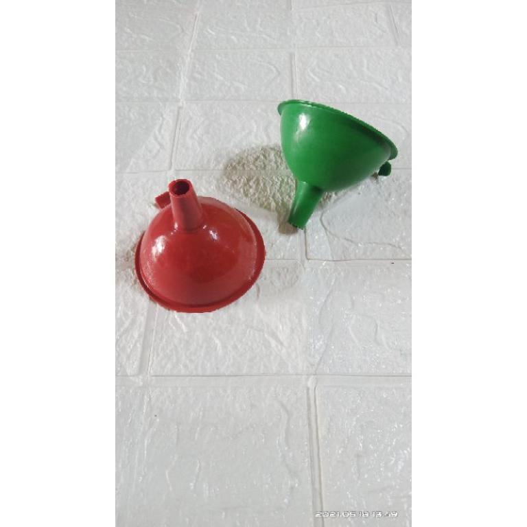Small funnel in Bukit Batok - Image 1