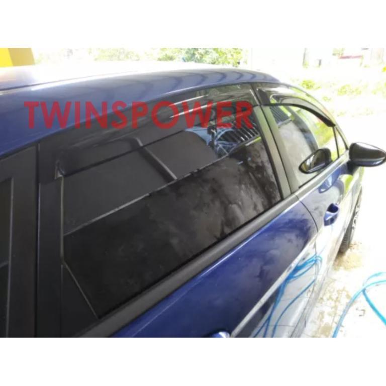 Slim Ford Fiesta Car Gutter with Bonus Rearview Mirror Gutter in Woodlands - Image 1