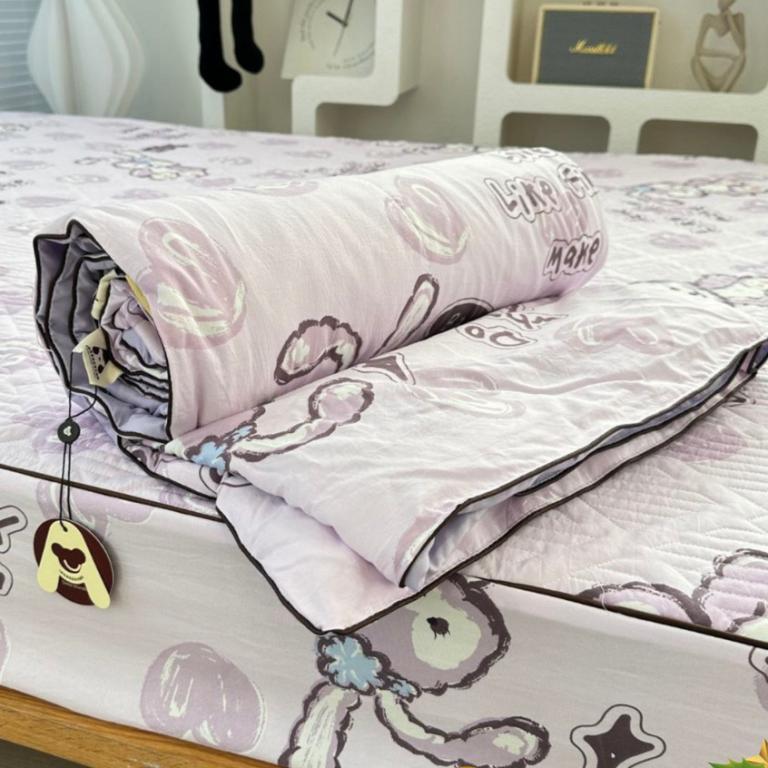 Luxhome Summer Cotton Blanket, Safe for Children, Soft, … in Pasir Ris - Image 1