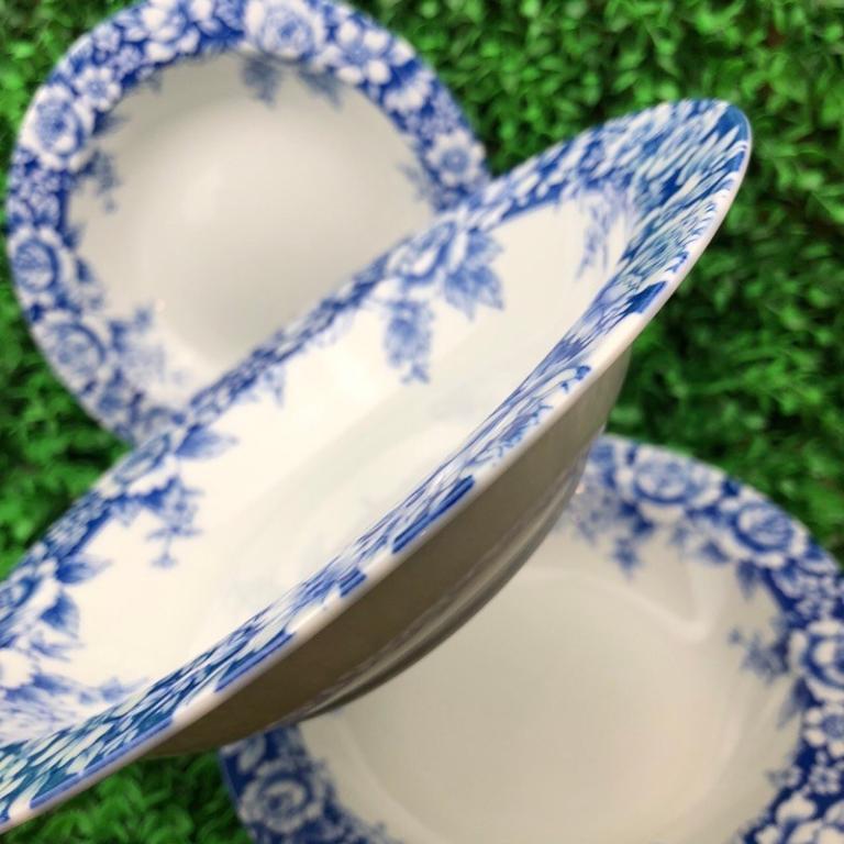 Deep Bottom Plate With Blue And White Rose Pattern T&T … in Bukit Merah - Image 1