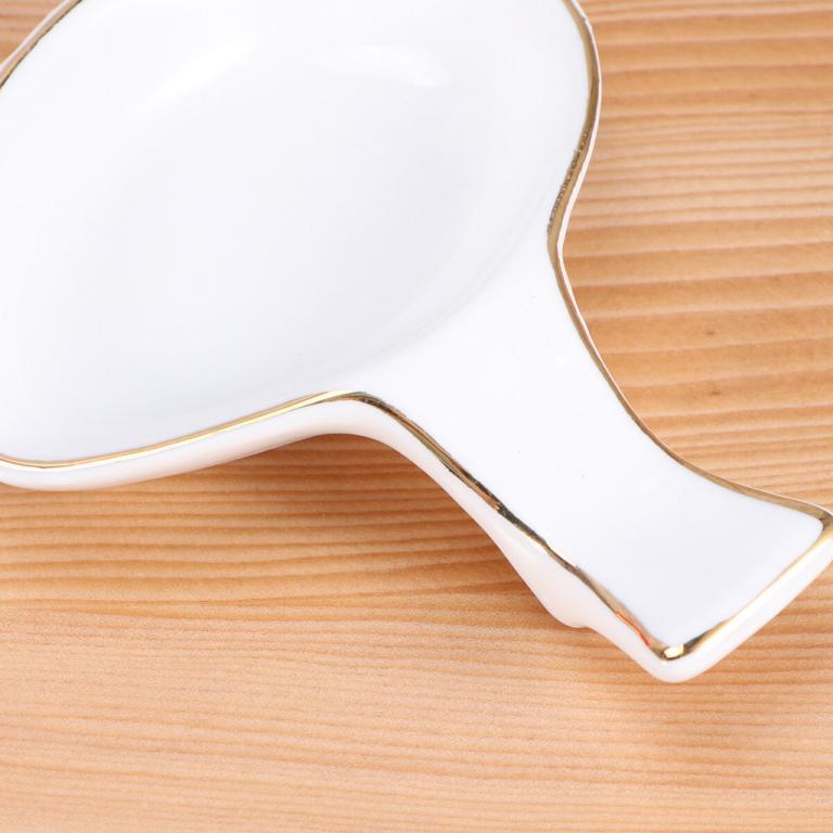 In Stock 2 Pcs Lovely Ceramic Gold Rack Chopsticks Rest … in Geylang - Image 1