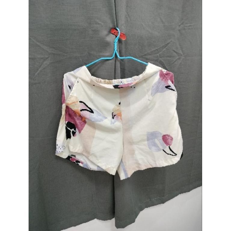 Set Of 2 Pieces (Set Of 2 Pieces) Cream Color Size L Second … in Bukit Merah - Image 1
