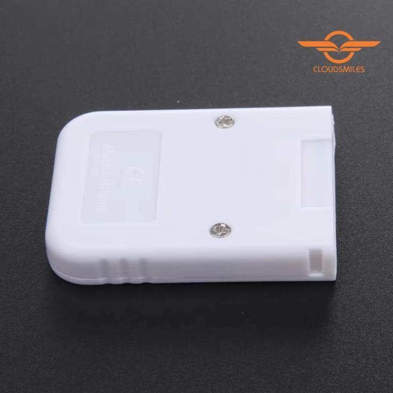 [CloudsMiles] White Memory Card Game High Speed Flash … in North-Eastern Islands - Image 1